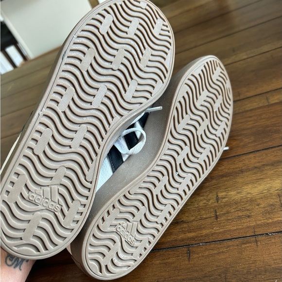 Adidas VL Court 3.0 Women’s Sneakers Size 7 Cloud White black stripe - Picture 4 of 10